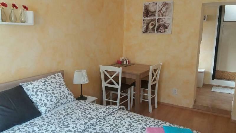 Apartman Lotos Mikulov Eksteriør bilde